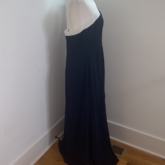 NWOT Social Bridesmaid One Shoulder Trumpet Gown - Picture 8 of 12